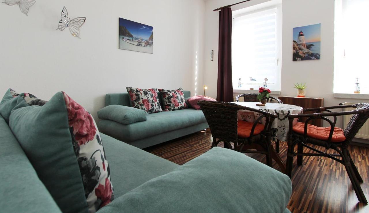 Ferienwohnung Familienwohnung Kröpelin Extérieur photo