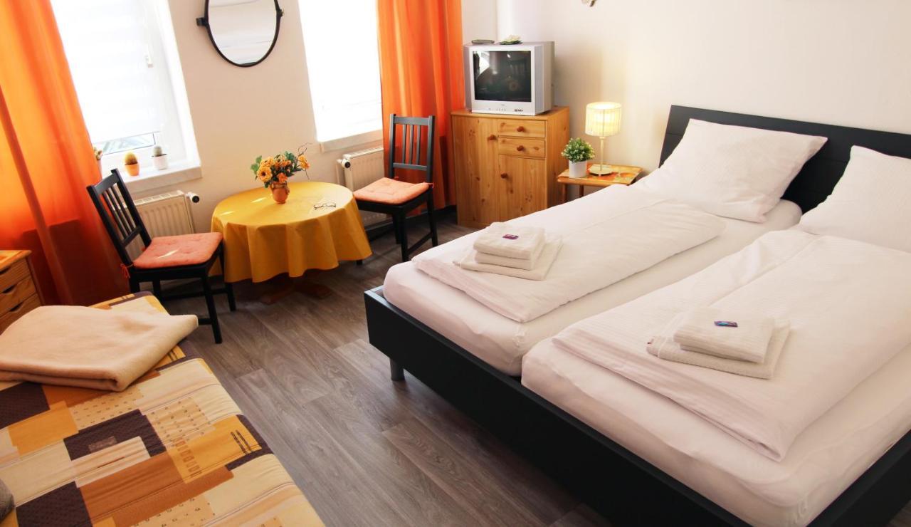 Ferienwohnung Familienwohnung Kröpelin Extérieur photo