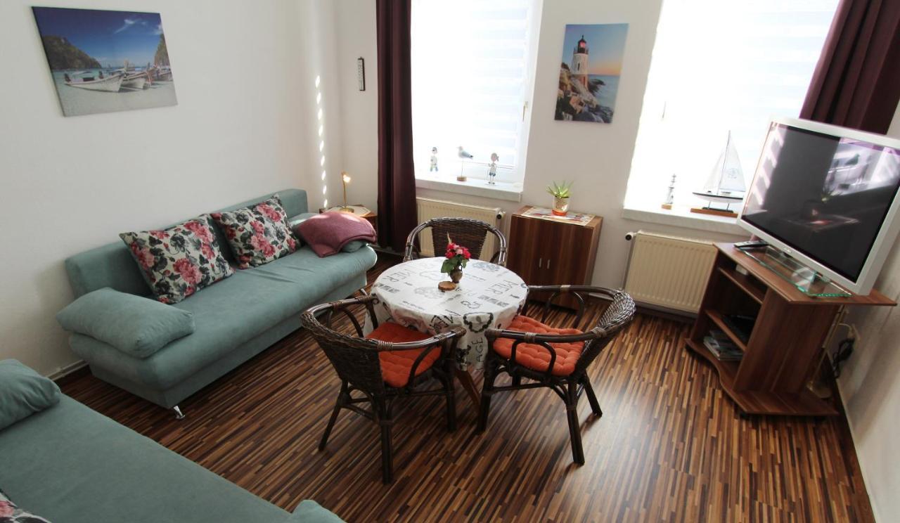 Ferienwohnung Familienwohnung Kröpelin Extérieur photo